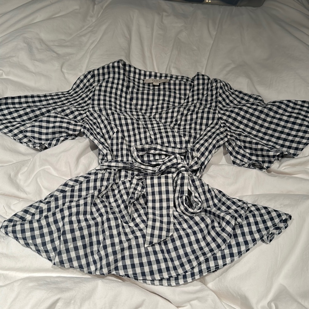 Loft Navy Blue Checkered Wrap Blouse Women’s Small.